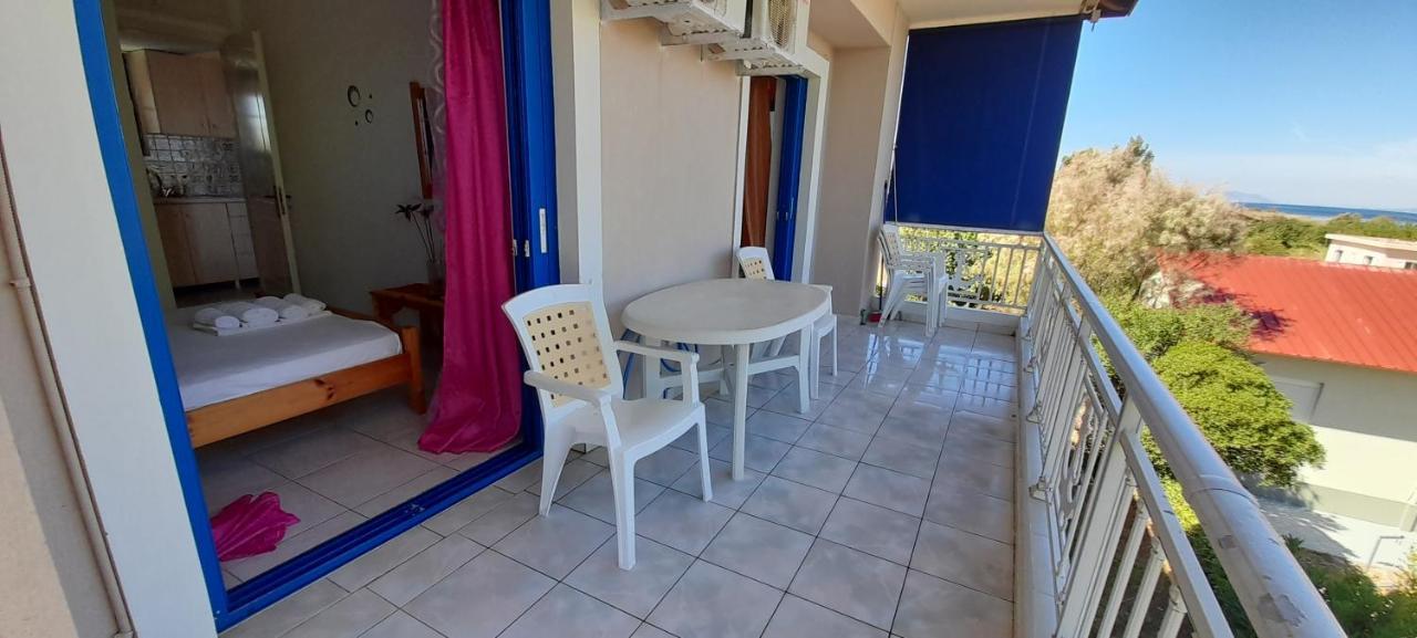 Lakkopetra Beach Apartments Lakopetra Εξωτερικό φωτογραφία